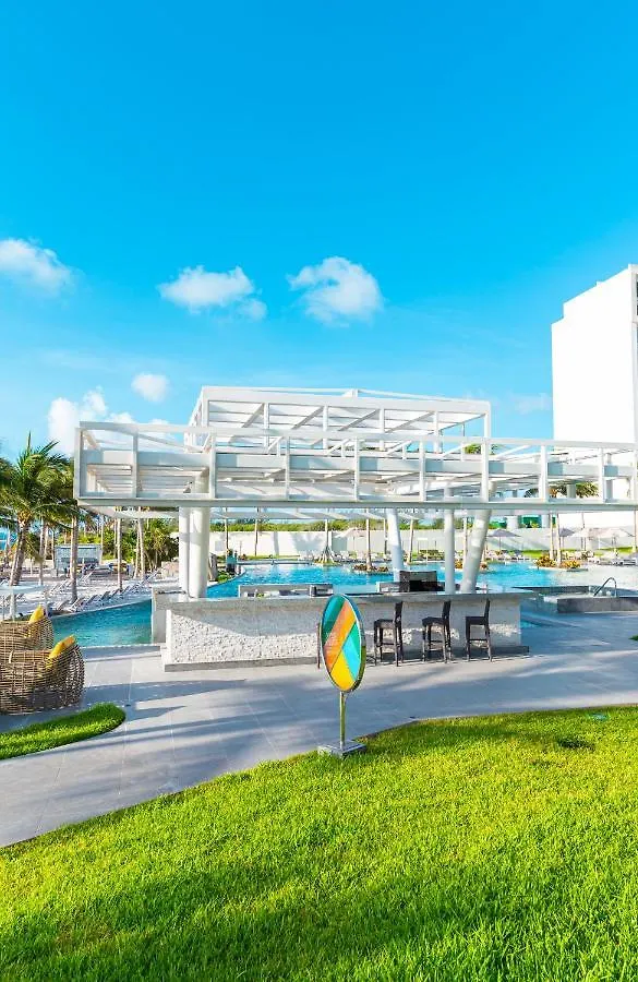 Garza Blanca Resort Cancun