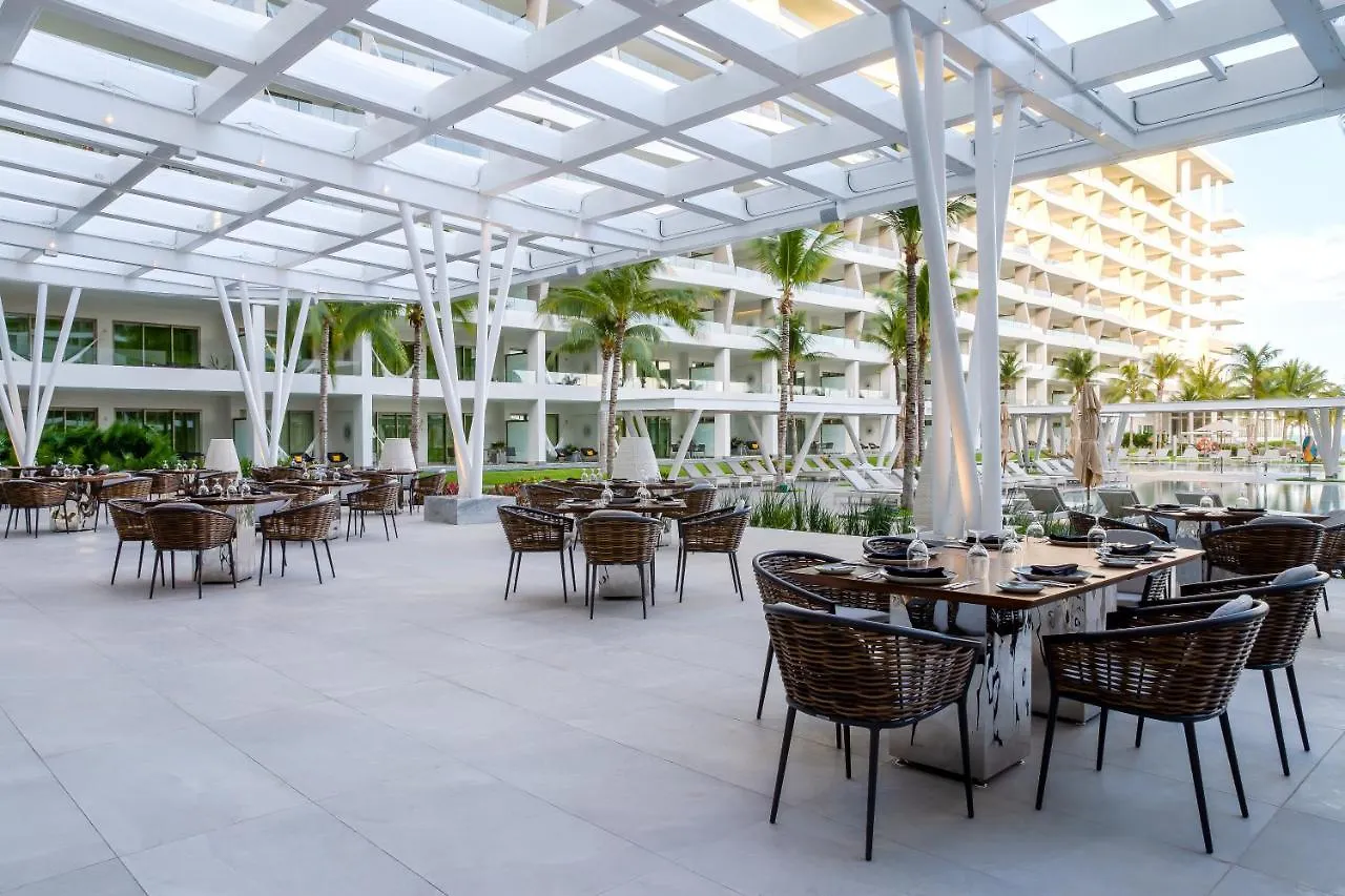 Garza Blanca Resort Cancun